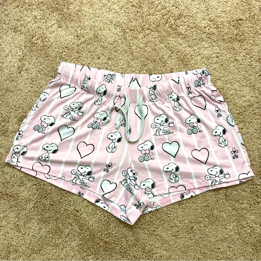 MUNKI MUNKI PEANUTS WOMEN’S PJ SHORTS Lounge Size Small Color Pink Elastic Waist